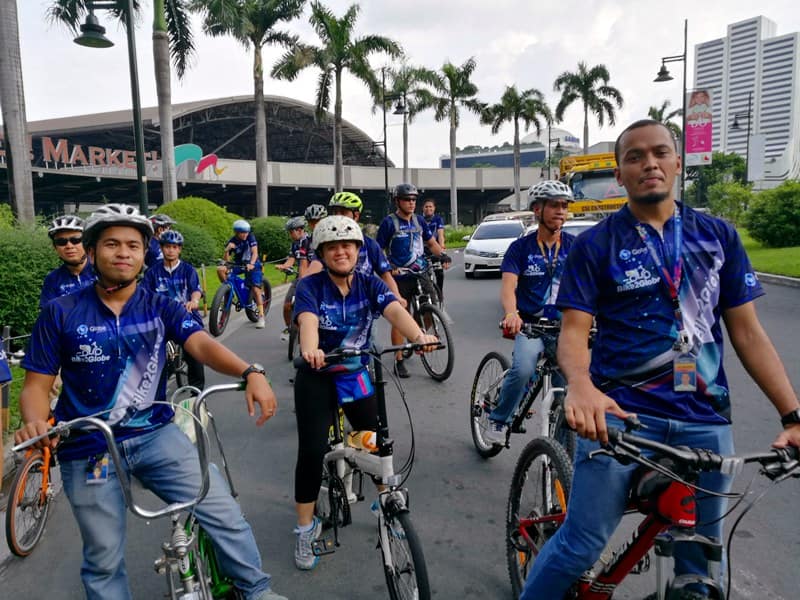 REDUCE CARBON FOOTPRINT WITH BIKE COMMUTING | GLOBE